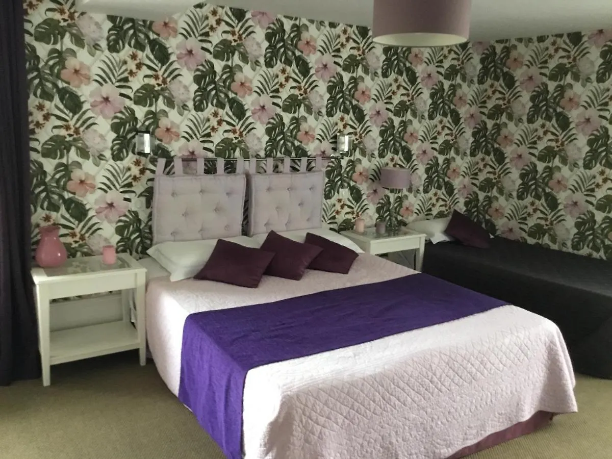 Guest house Les Chambres D'Hotes D'Alice Dior Blace